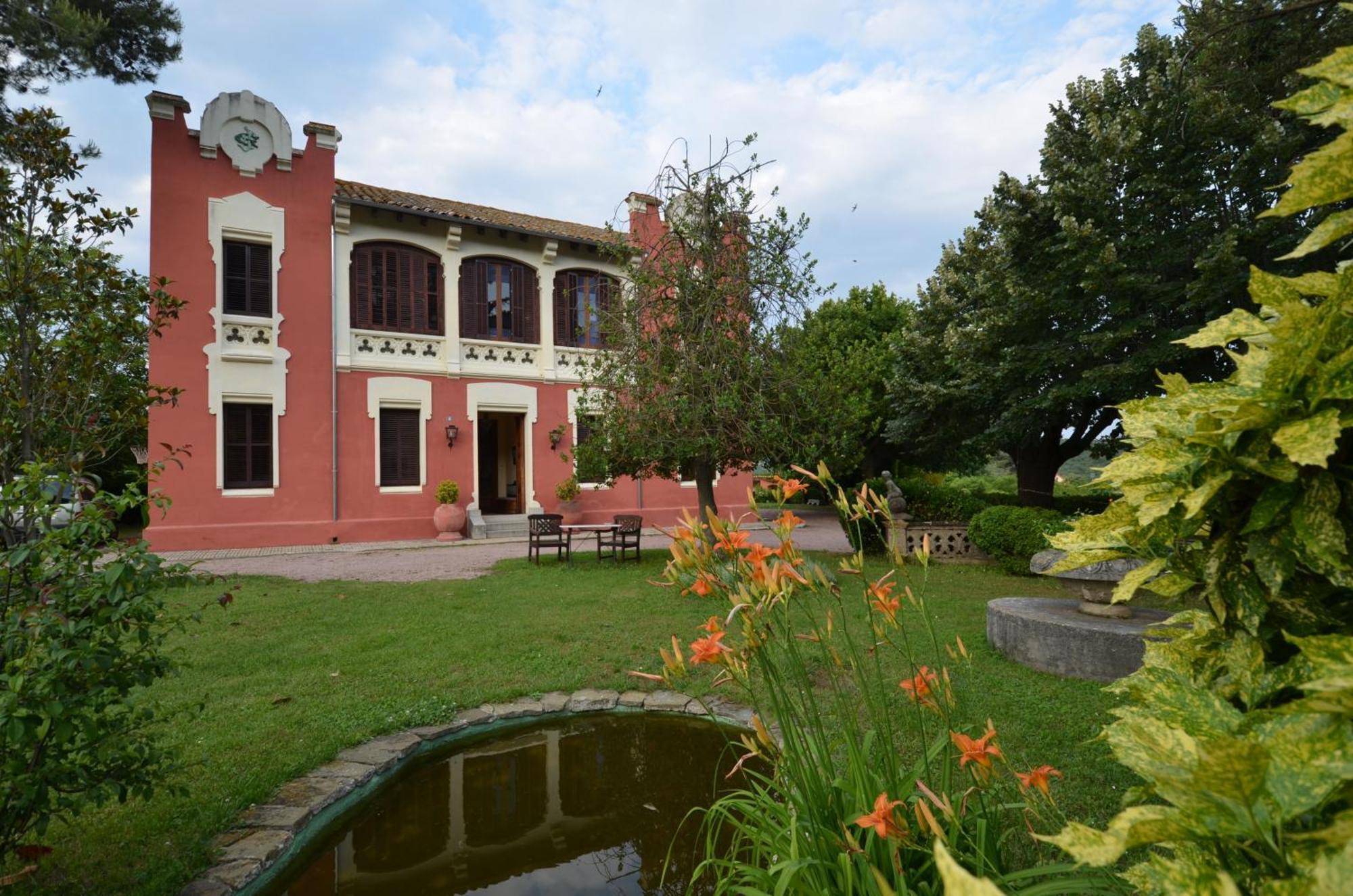 Hotel Monumento Can Garay Les Planes d'Hostoles Exterior foto